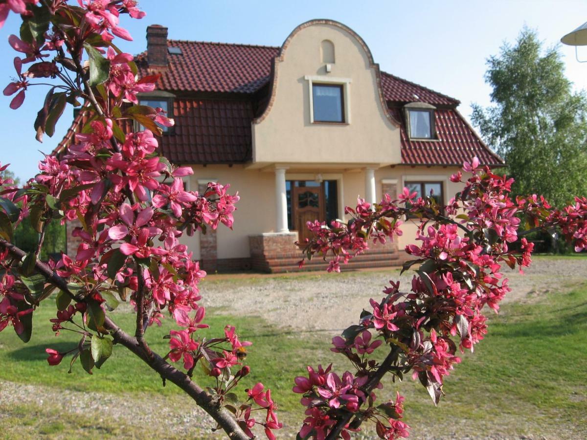 Sielanka - Domki I Pokoje Pod Leba Zarnowska Ngoại thất bức ảnh